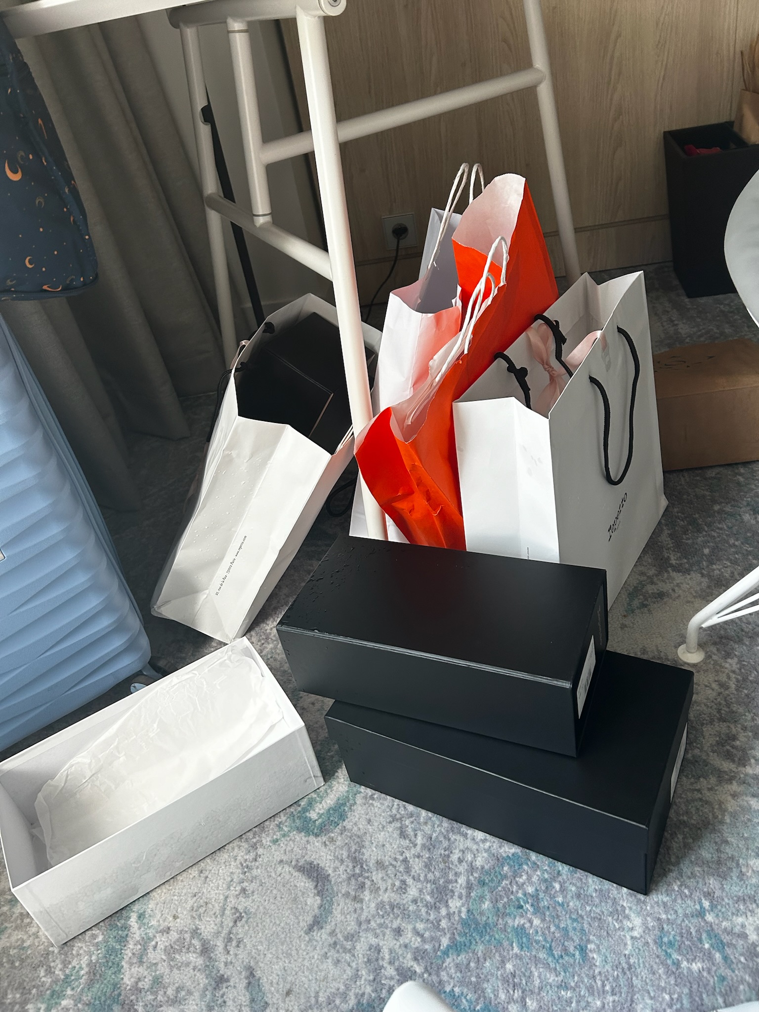 Provence lavender fields and French countryside