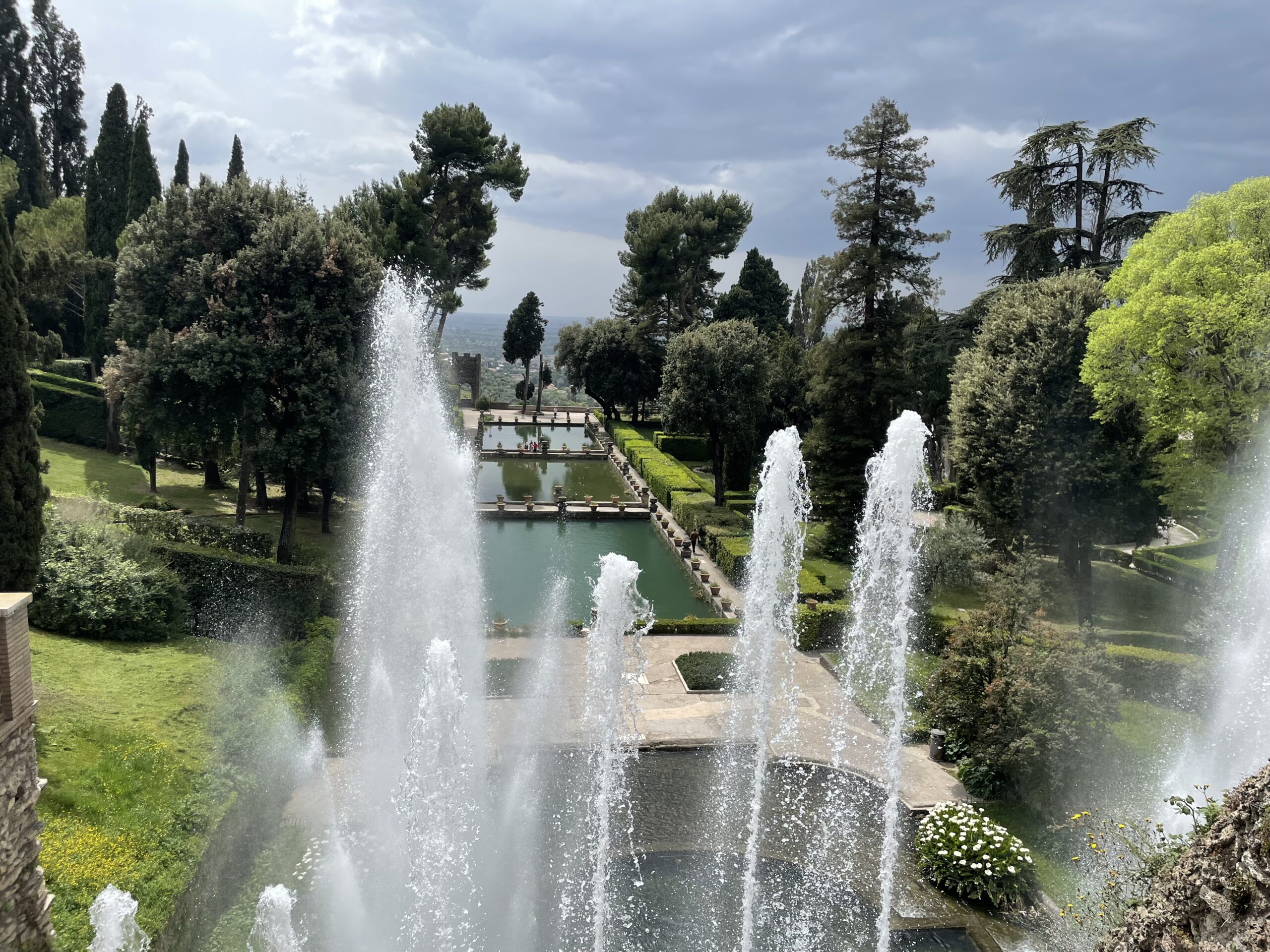 Terraced gardens and fountains at Villa d Este