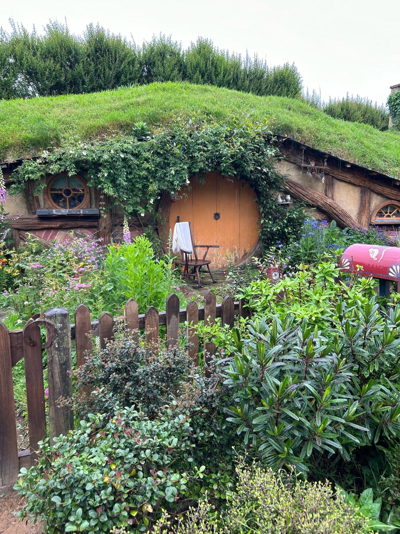 Bag End hobbit hole at Hobbiton Movie Set with round green door
