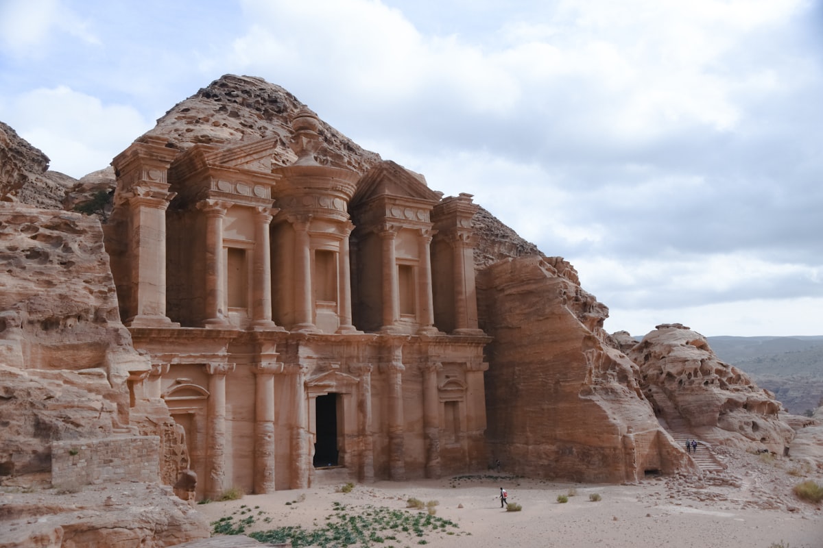 Petra Jordan ancient treasury